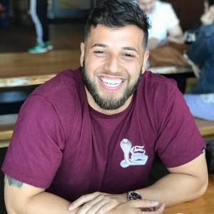 Meet your Posher, Edgardo